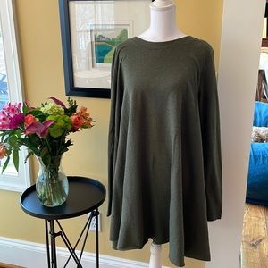 Free People Beach open back tunic 💚🤍